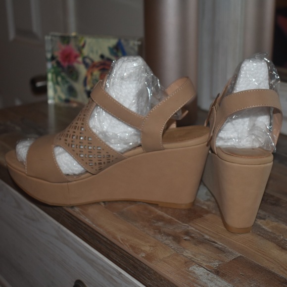 Wedges - Picture 4 of 4